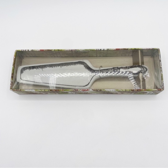 Wild Eye Designs Ceramic Cake Server Cake Tool with Box - Picture 1 of 7